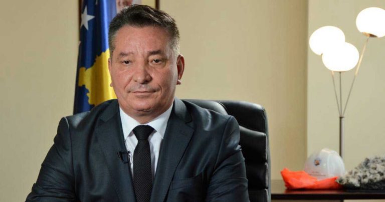 A ka AAK vija të kuqe për Vetëvendosjen? Flet deputeti Pal Lekaj