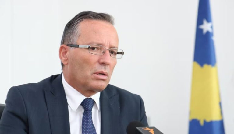 Spekulimet se ka “luftë” brenda PDK-së, Hamza: Jemi partia më e unifikuar në Kosovë
