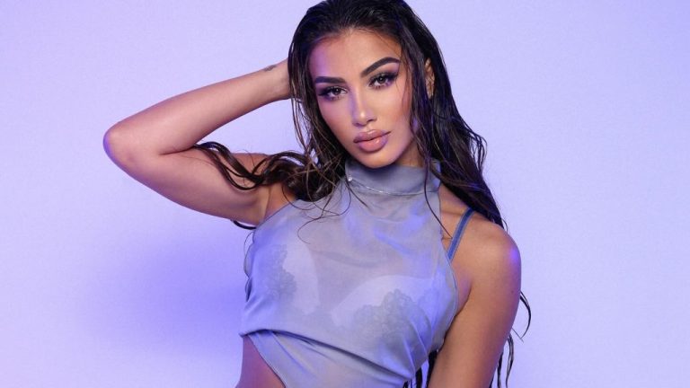 Videoja që bëri bujë, ku dukej e zhveshur, reagon Melinda Ademi