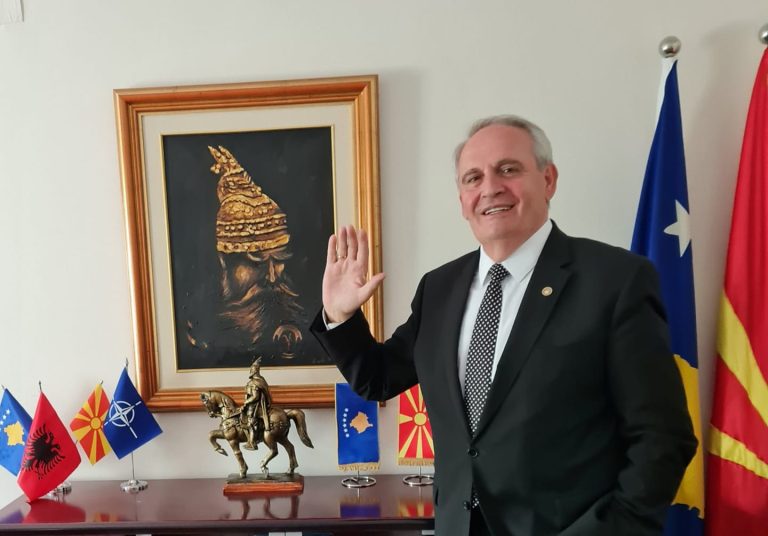 ‘Godet’ Gjergj Dedaj e krahason Albin Kurtin me Vuçiqin: Kanë simptoma të diktatorëve
