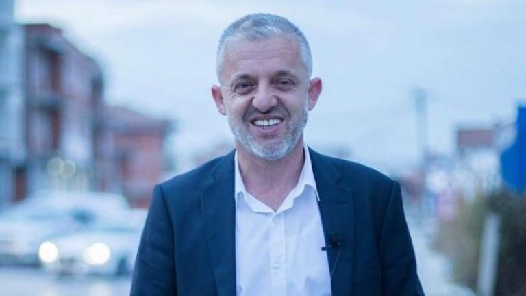 Halil Kastrati del me një njoftim të rëndësishëm: Nëse ju thërret dikush në emrin tim…!