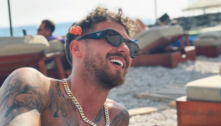 Natën e dasmës së Dafinës, DJ Geek postoj këtë foto