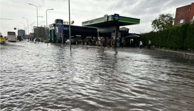 Ky vend ndihmon Bosnjën me 10 milionë euro pas përmbytjeve të mëdha