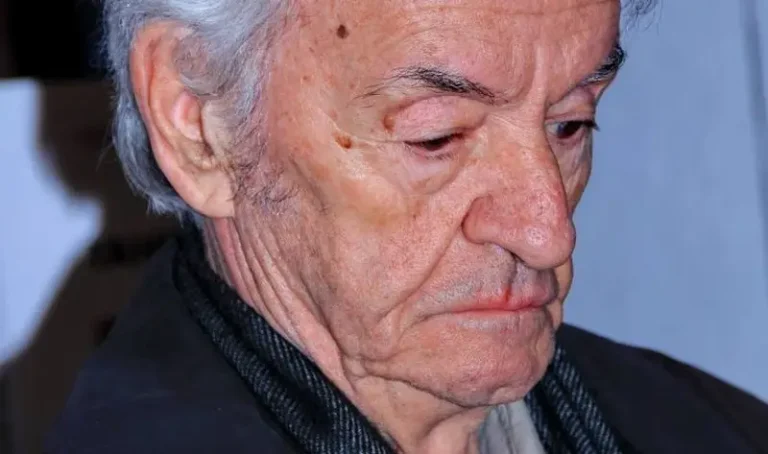 Vdes akademiku i njohur kosovar