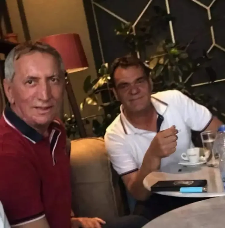 Personi që vdiq në aksidentin në Suharekë është mik i Anton Qunit, ky bën një postim prekës
