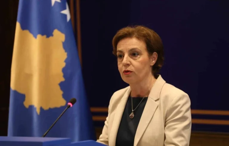 Gërvalla akuzon PDK-në, LDK-në e AAK-në për “unitet të plotë” me Listën Serbe
