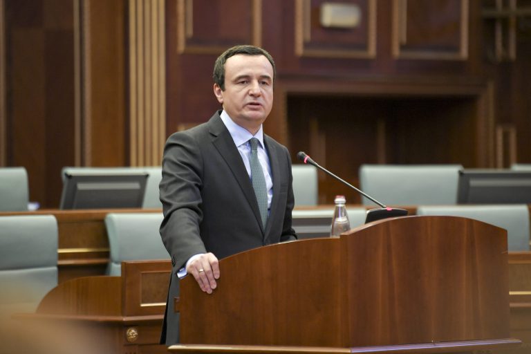 Ngërçi në Kuvend, deputeti i VV-së paralajmëron se këtë javë do të ndodh diçka: Kurti po…