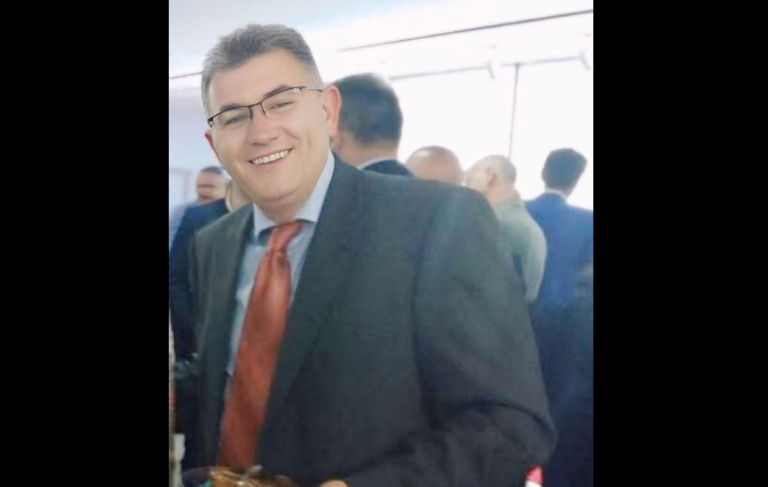 Vdes stomatologu i njohur