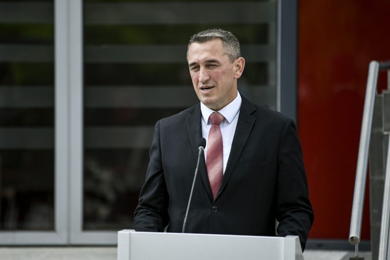 Nenad Rashiq për incidentin në Veri: Maturantët s’ishin fajtorë, ishin të gjithë viktima