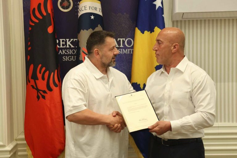 Konfirmohet, Bekë Berisha kandidat për kryetar të Prishtinës