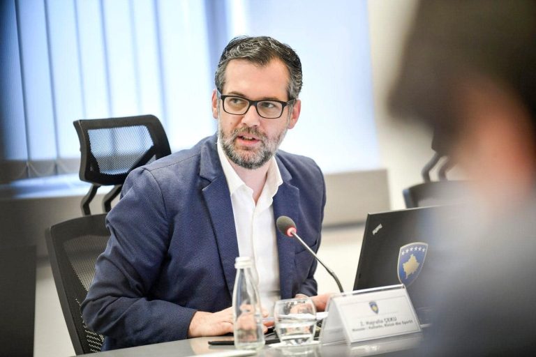 Hajrullah Çeku i VV-së, emri surprizë që pritet të kandidojë për kryetar të Prishtinës