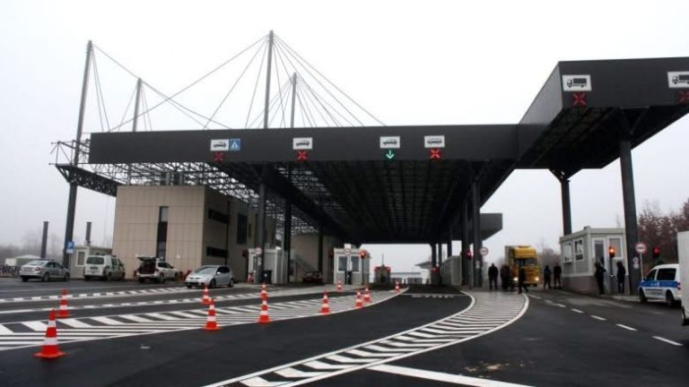 Kosova ndalon katër pjesëtarë të MPB-së serbe, Beogradi reagon me akuza për hakmarrje politike