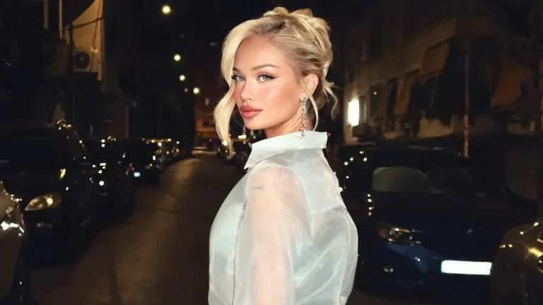 Danja zyrtarizon lidhjen e saj me një foto romantike me të dashurin