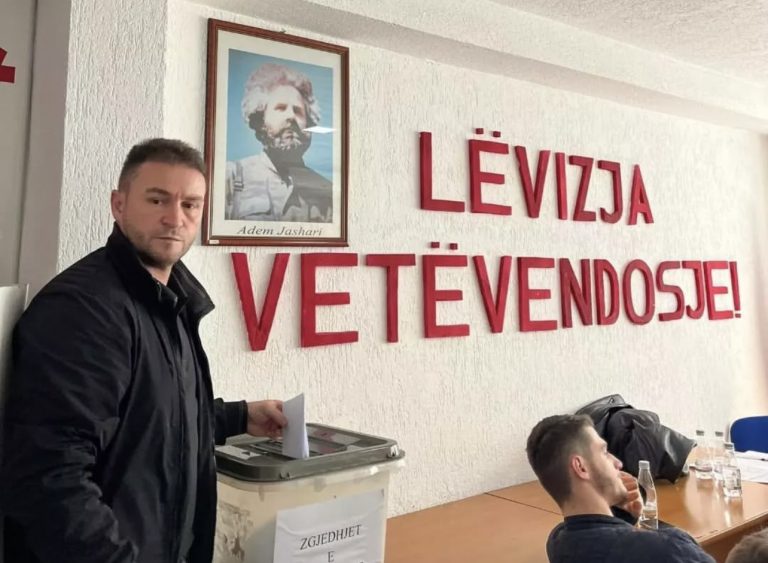 Një tjetër largim nga VV: Jep dorëheqje një nga më të votuarit e kësaj partie në Skenderaj