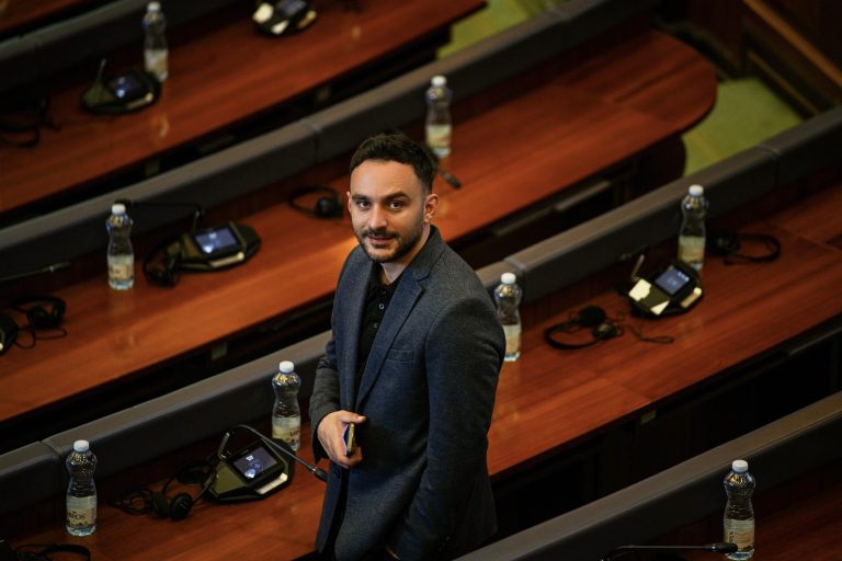 Guri: Nomad nuk është opozita, por vetë Kurti që s’ka shtëpi në Kosovë