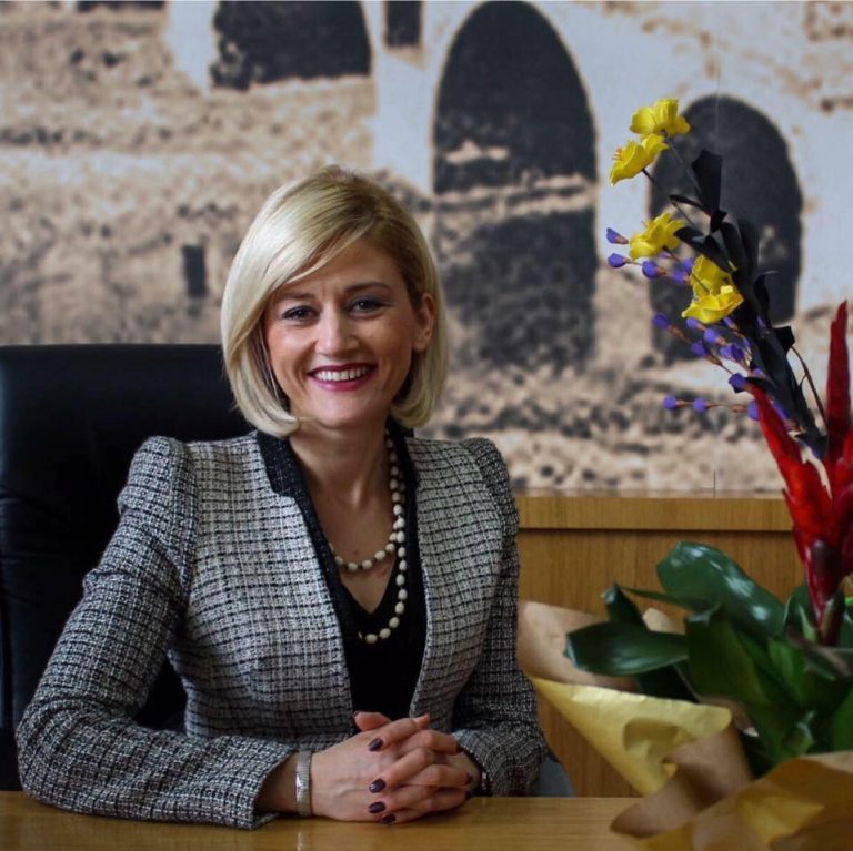 Mimoza Kusari-Lila tregon nëse i ndan rrugët me VV-në