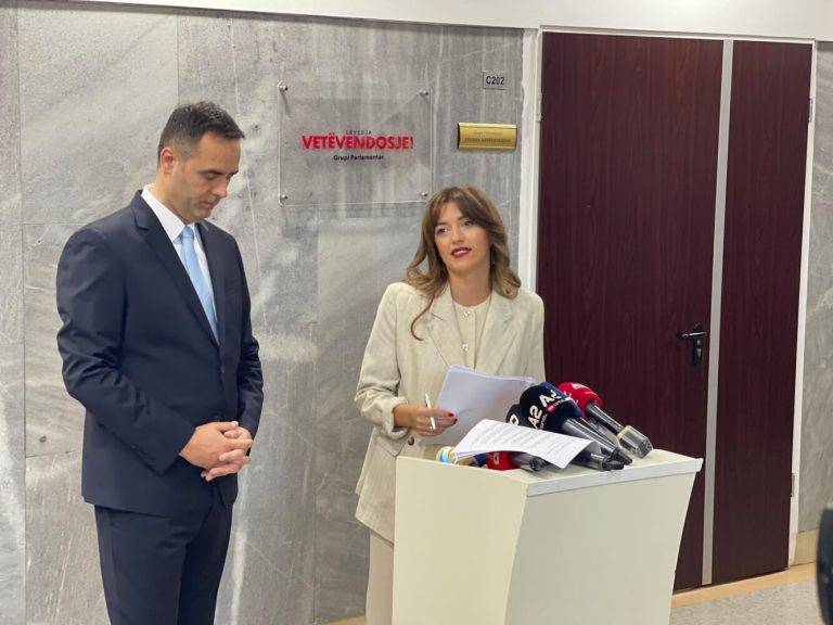 Albulena Haxhiu: Nëse s’i marr 61 vota në votim të fshehtë, tërhiqem