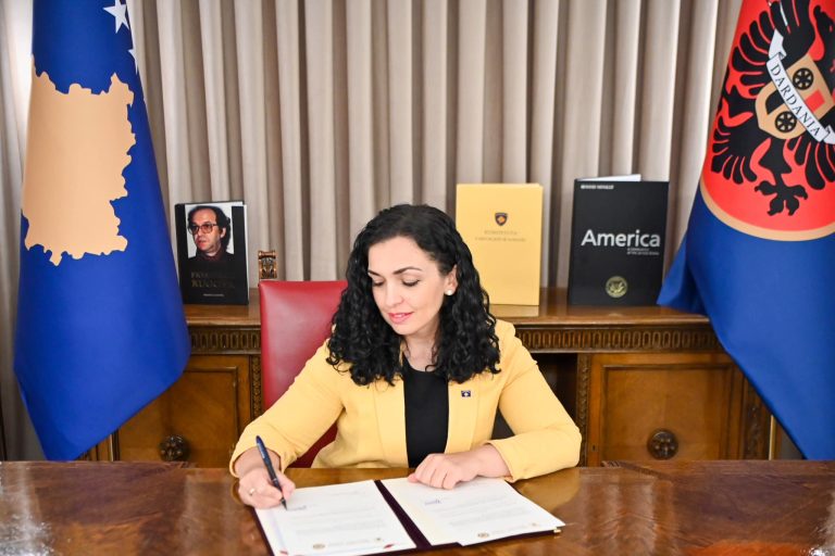 Ngërçi në Kuvend – Vjosa Osmani tregon çfarë ndodh nëse nuk konstituohet brenda 30 ditësh
