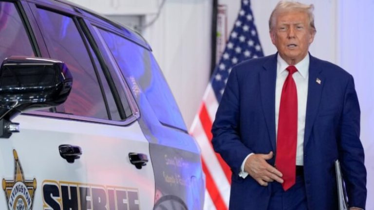 Trump shpall gjendje emergjente në Uashington – del personalisht patrullon me policinë dhe ushtrinë