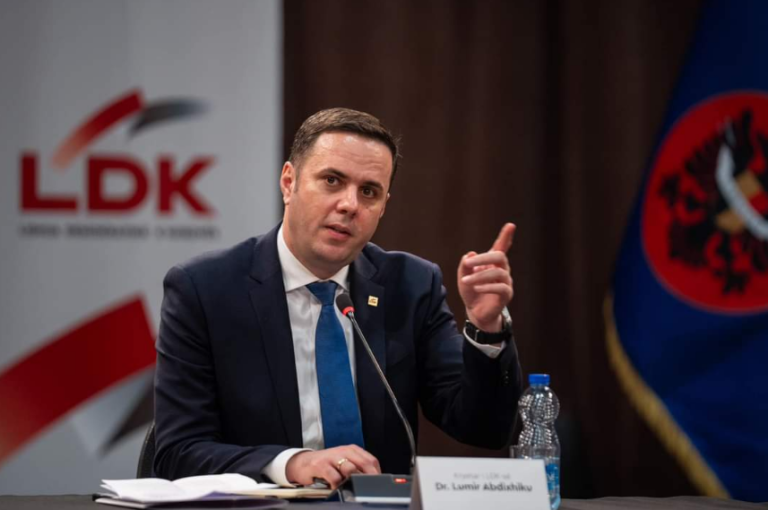 Abdixhiku: Kjo nuk është Kosova ime, nuk mund të qeveris me dikë që e shkel Kushtetutën