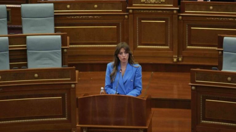 Albulena Haxhiu: Sot mund të jetë seanca e fundit