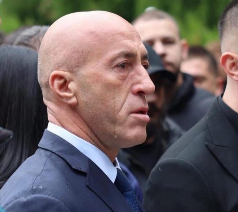 Si rrallë herë, Haradinaj shihet i përlotur, kjo është arsyeja