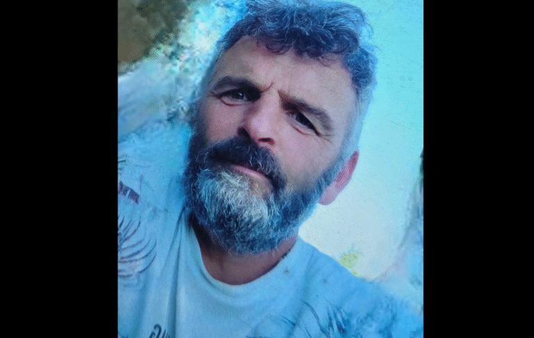 Nëse e shihni personin neë foto, lajmërone policinë menjëherë