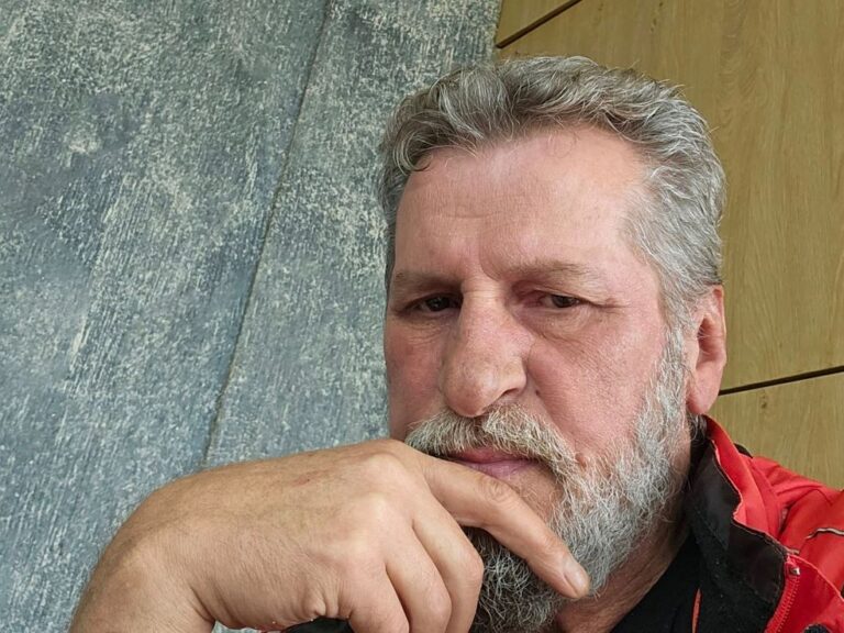 Nuredin “Drenica” me mesazh të ashpër për Kurtin: “Për Samiun je bubrrec!”