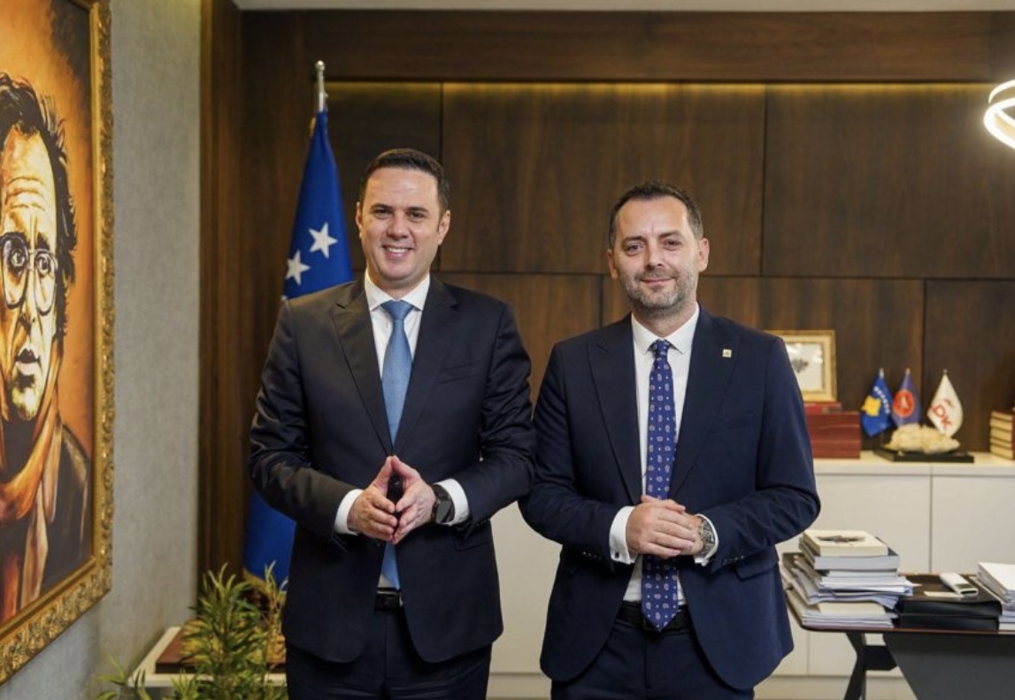 Fillojnë aderimet: Ish-drejtori i RTK-së i bashkohet LDK-së