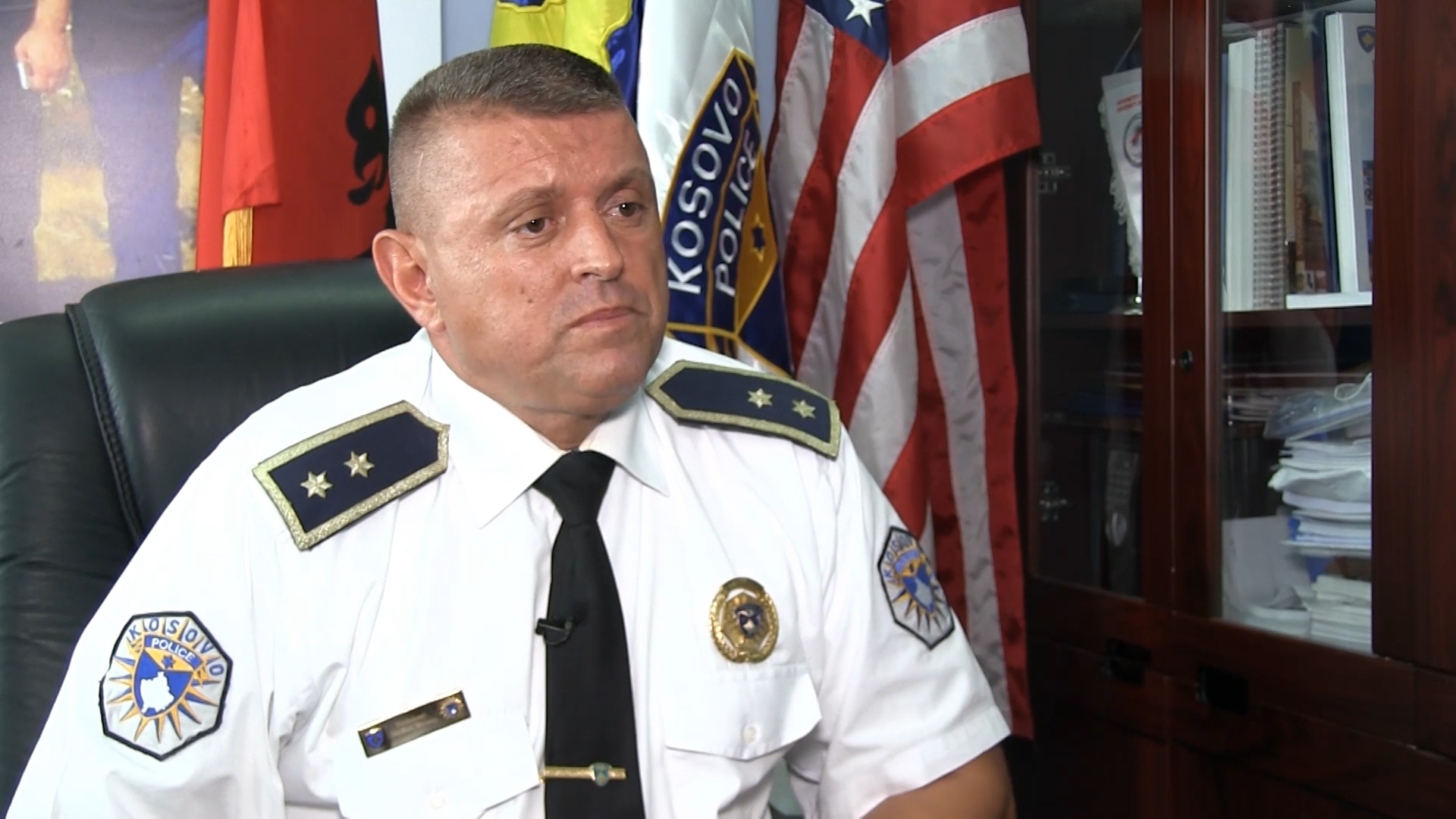 Ndërpritet arresti shtëpiak për kolonel Nexhmi Krasniqin – Nga sot mbrohet në liri