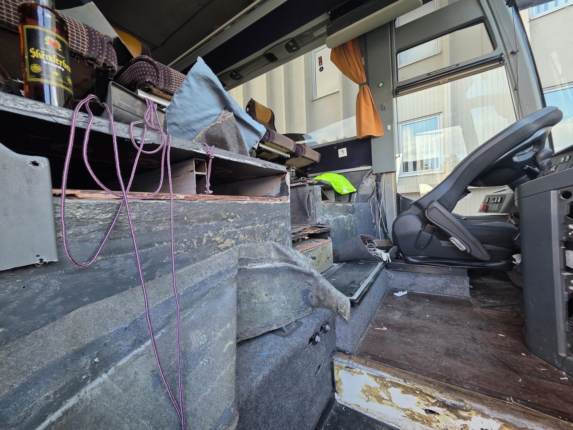 U zu me 120 kilogramë drogë në autobus, gjykata merr vendim për të arrestuarin