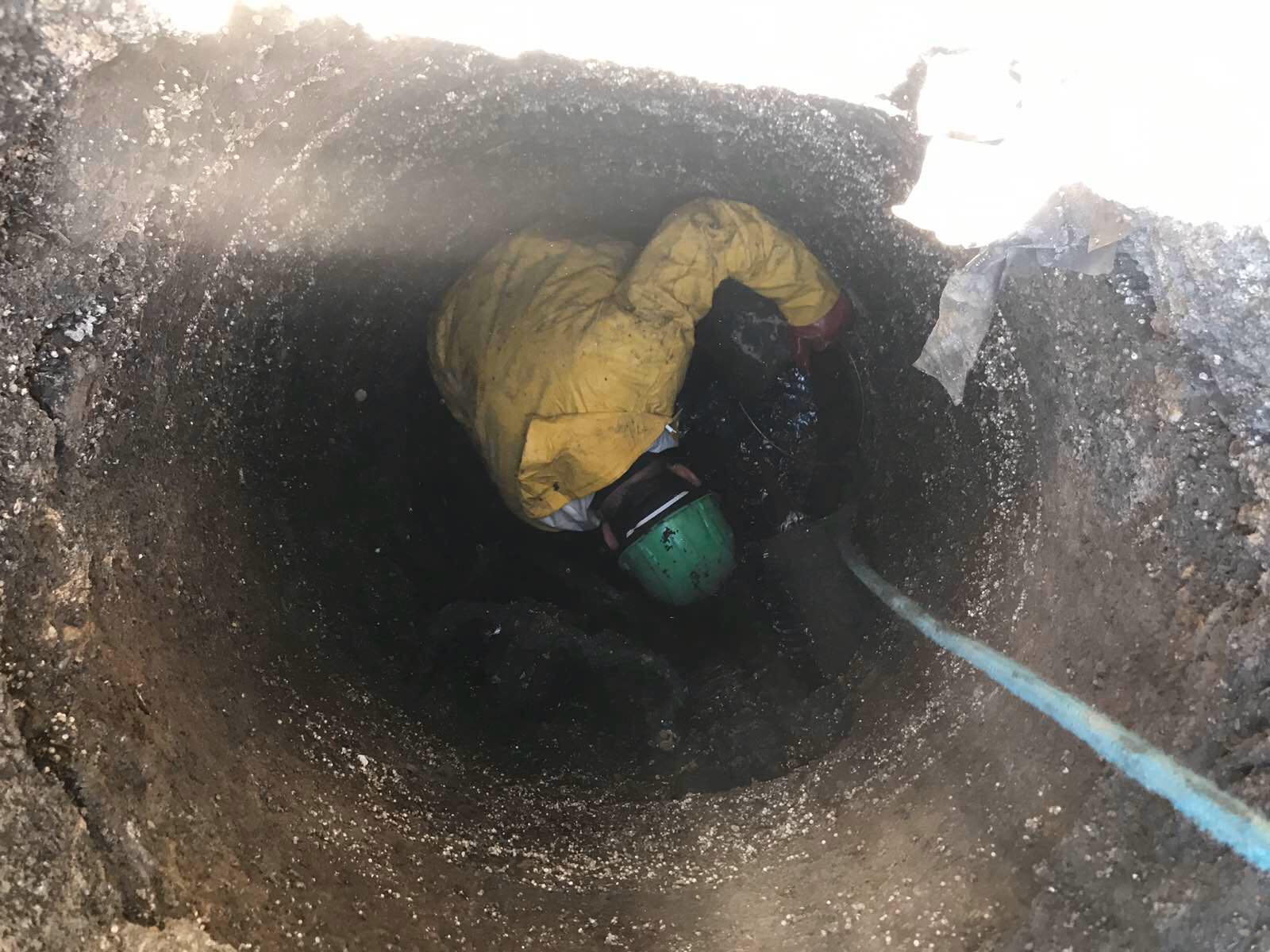 E rëndë: Ndërron jetë në intensivë punëtori që mbeti pa oksigjen gjatë pastrimit të pusetës