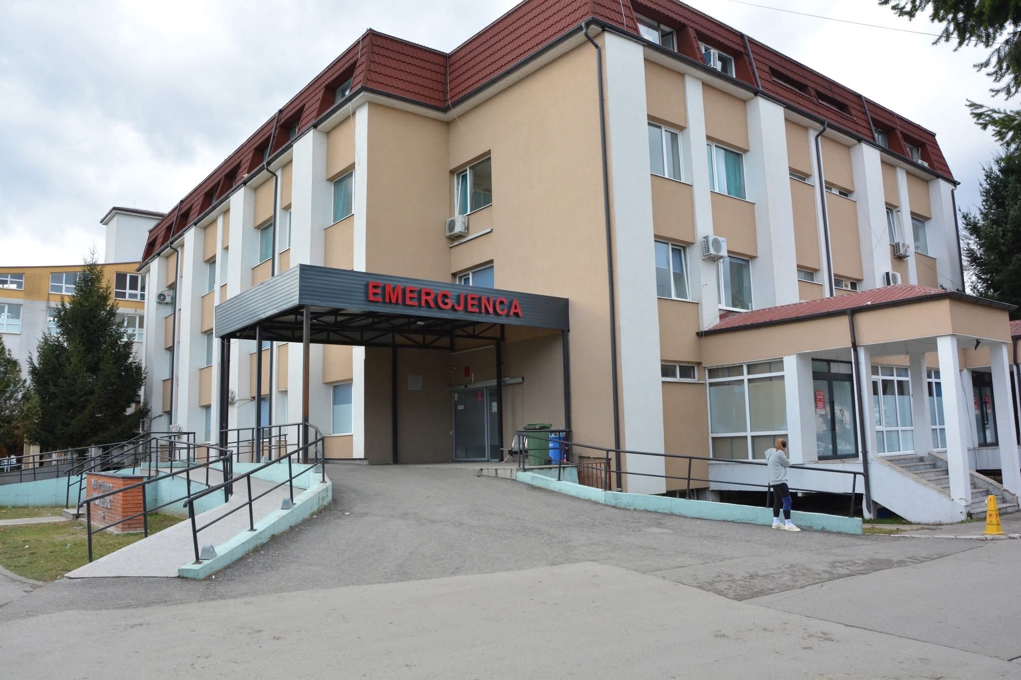 Vdes një grua në Gjakovë