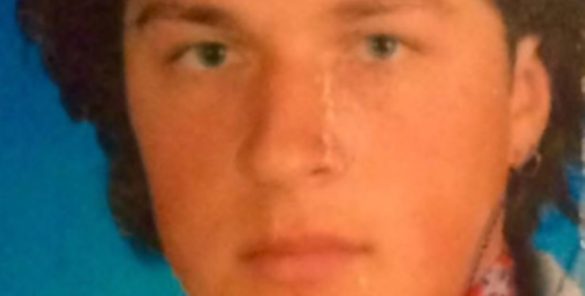 E njihni këtë personazh publik, ai sot është moderator i njohur