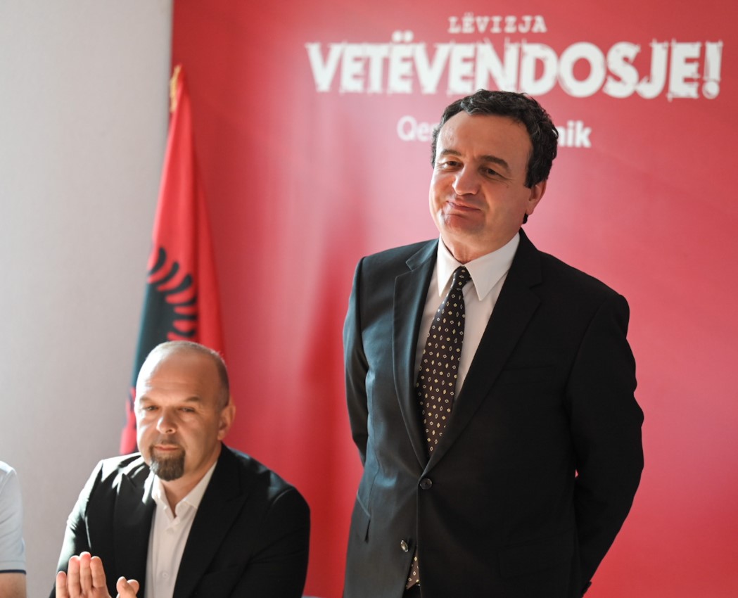 Përçarje brenda VV-së pak para zgjedhjeve, ish-deputeti thyen heshtjen, s’flet fjalë të mira për zëvendësministrin