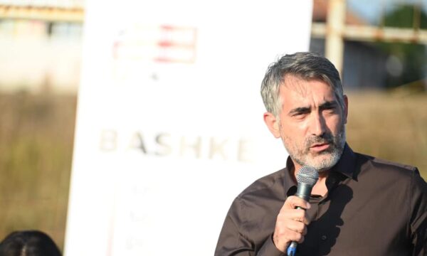 Ish-asamblisti i VV’së publikon dokumentin që dëshmon se kompania e Vuk Hamoviqit u licencua nga ZRRE’ja më 2021-ën