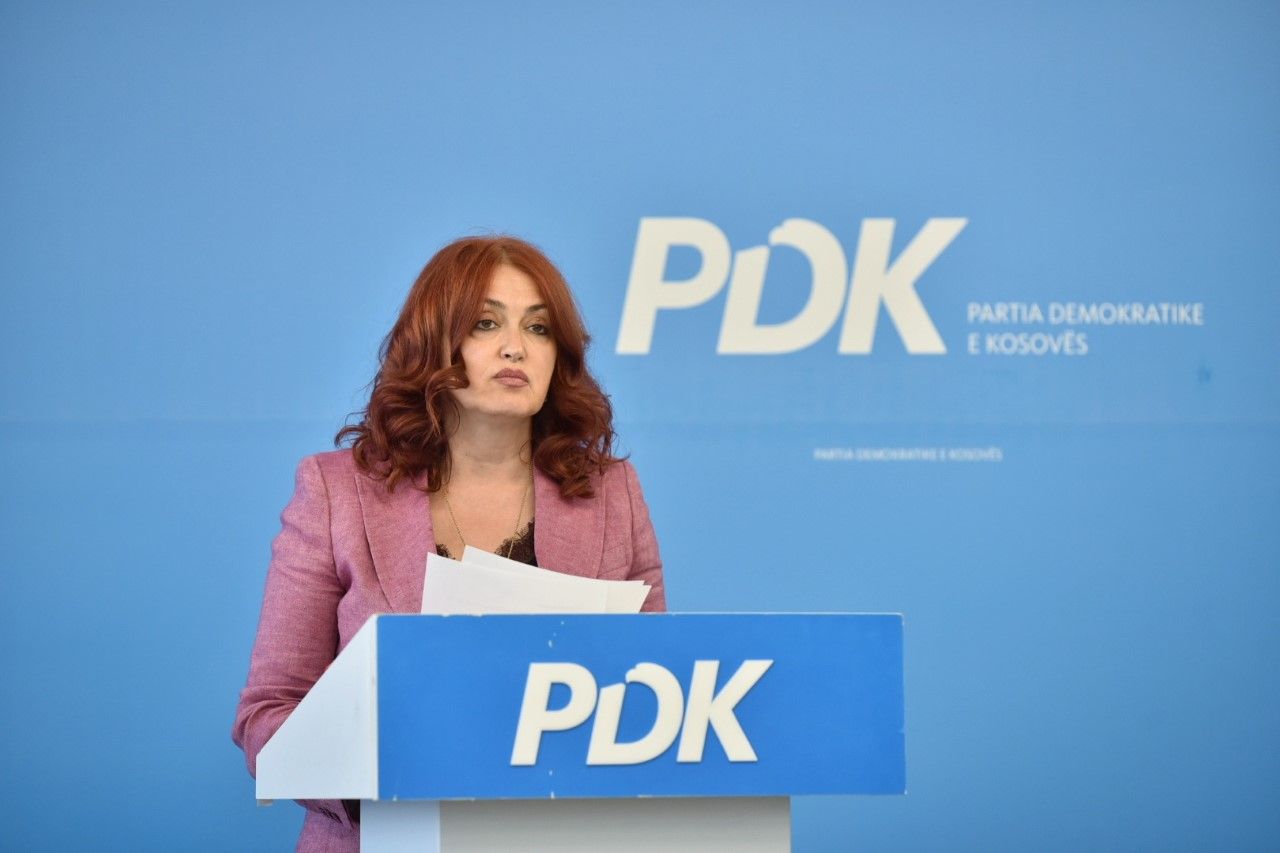 Eliza Hoxha njofton se nuk do të jetë pjesë e Kuvendit të Kosovës