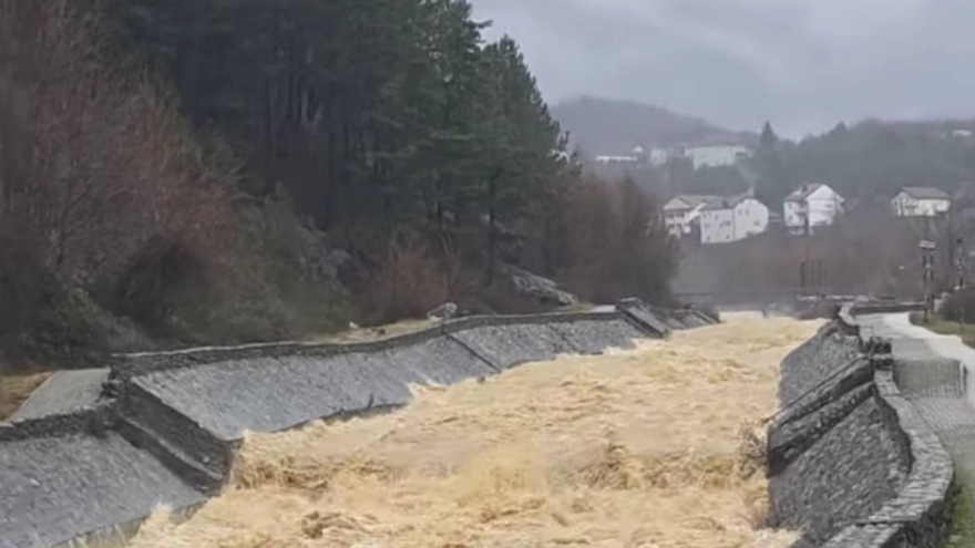 Edhe një komunë tjetër shpall gjendje emergjente, shtyn fillimin e gjysmëvjetorit të dytë