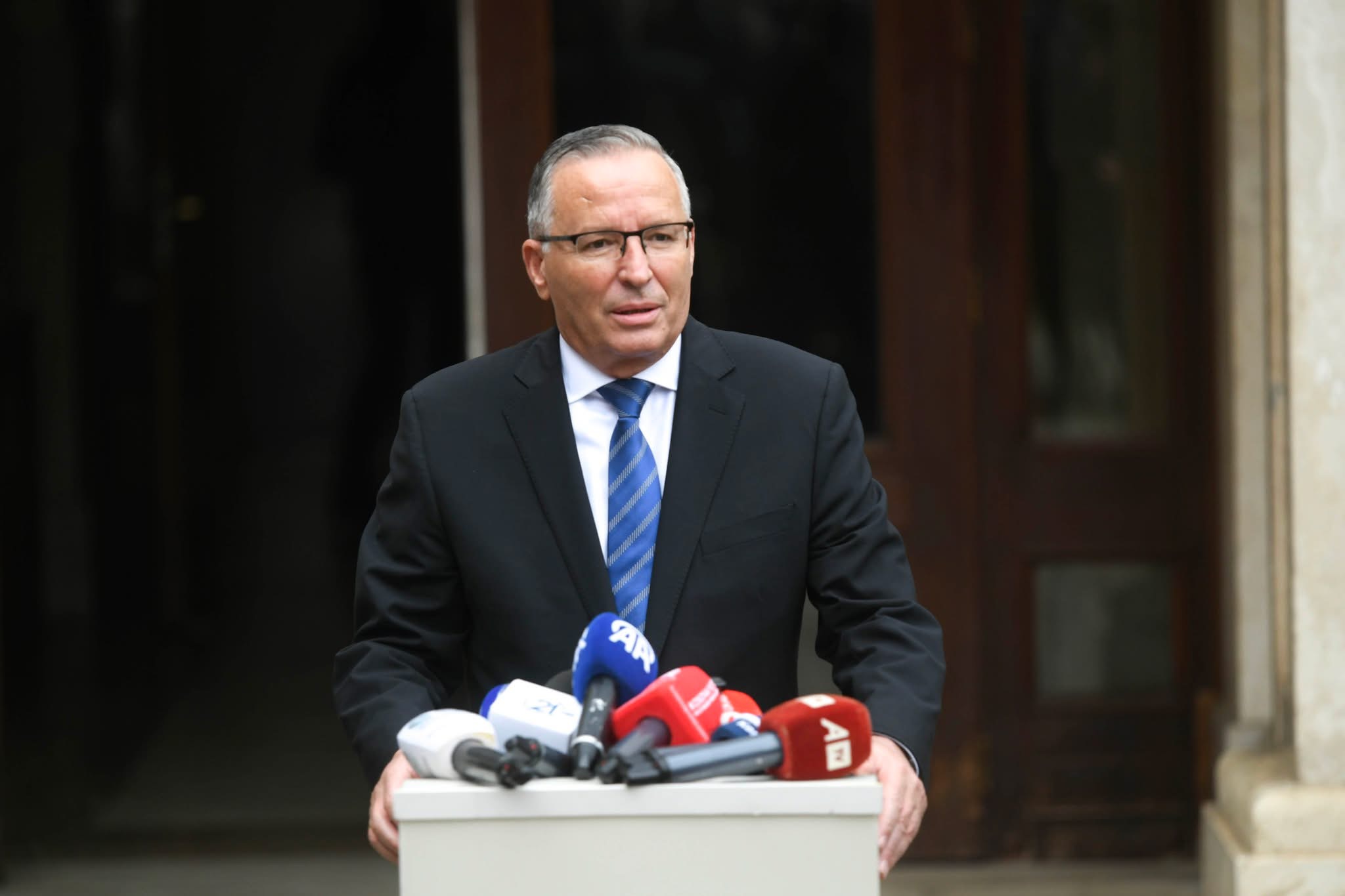 Dallimi i madh në vota në mes kandidatëve gjatë rinumërimit, reagon Bedri Hamza