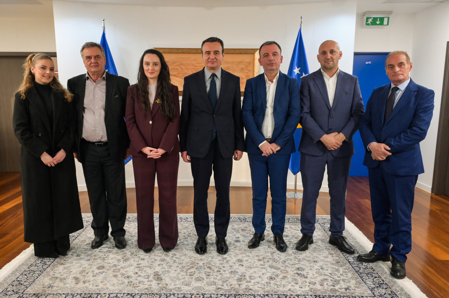 Kurti kthehet nga Davos, del me këtë njoftim