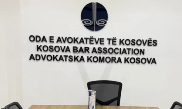 Vdes avokati i njohur nga Gjakova