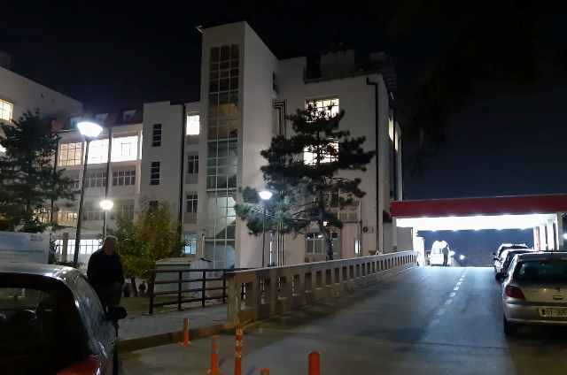 Plagoset një person, dërgohet në QKUK