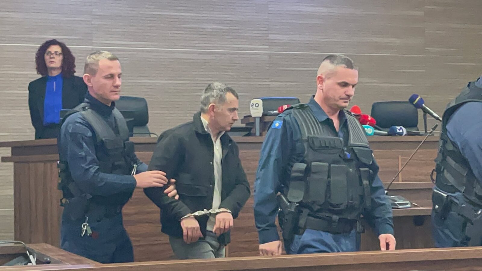 Dënohet me 12 vjet e 6 muaj burgim Sërgjan Lazoviq për krime lufte kundër popullsisë civile