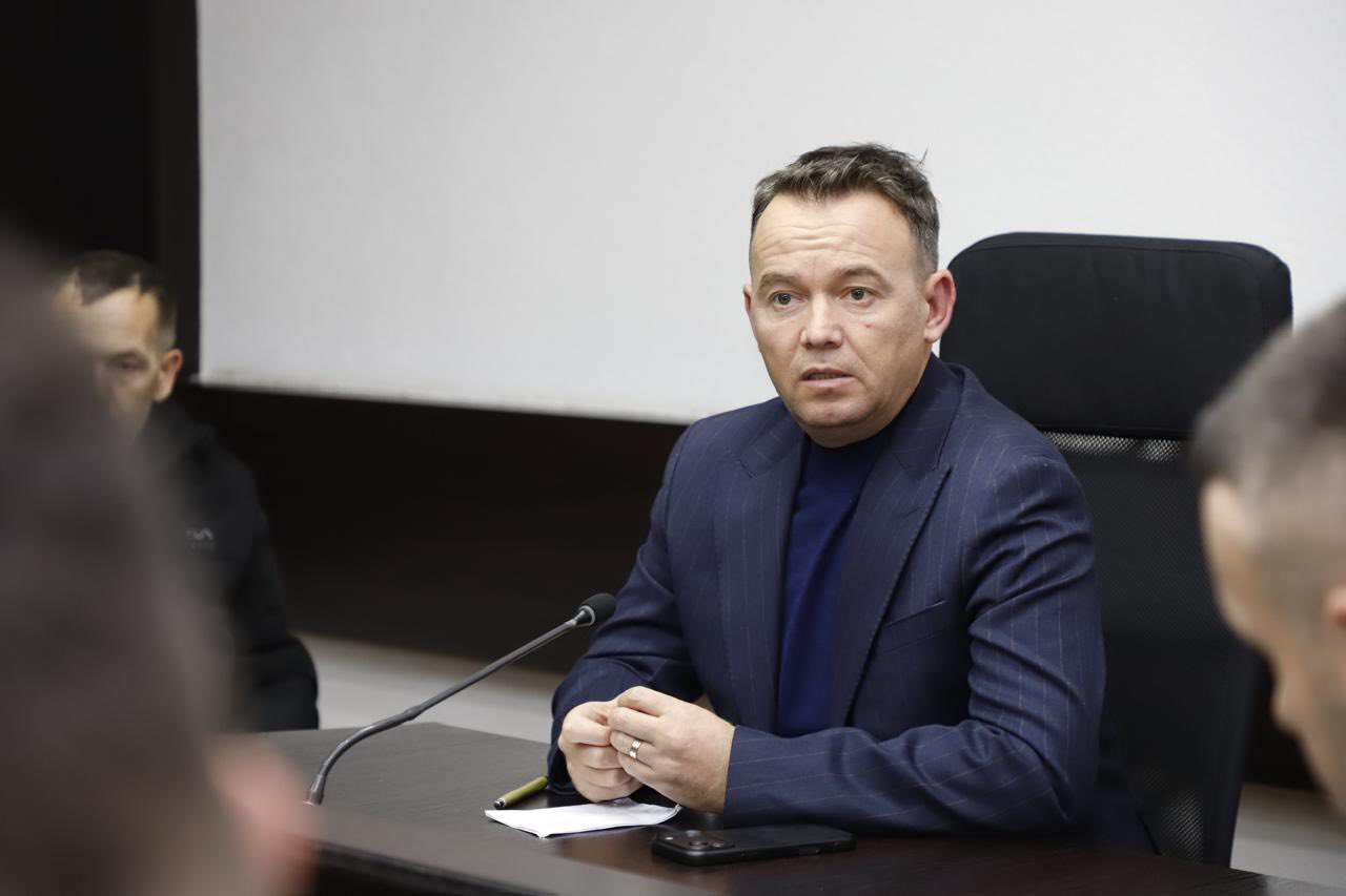 Raportimi për prishje koalicioni LVV-LDK në Mitrovicë, deklarohet Peci