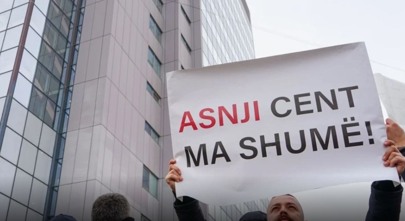 Sot protestohet kundër rritjes së çmimit të energjisë elektrike