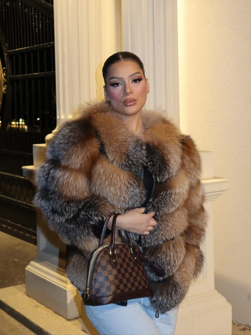 ‘Show, e pa drejtë’, Lela me reagim dasmën mes Klodit dhe Elijonës