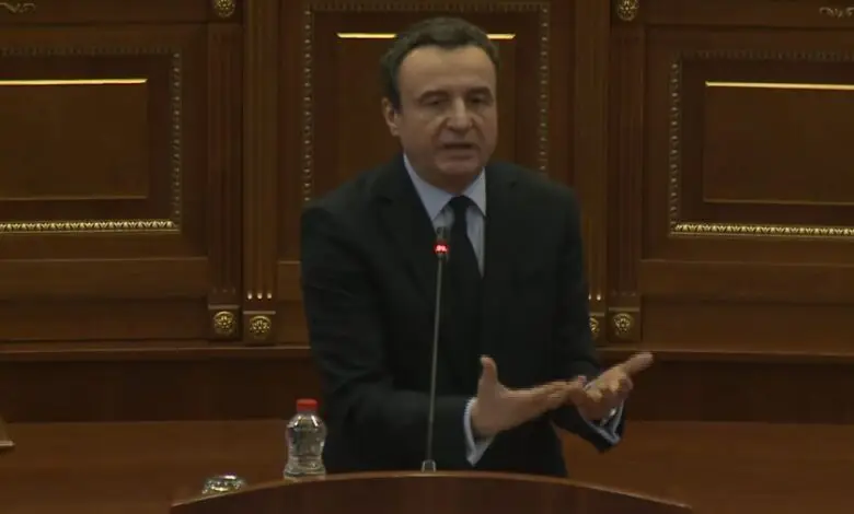 Rritja e pensioneve, shtesave, paga e 13-të, Kurti: Rritjen ekonomike nuk e mbajmë në shtet, por e shpërndajmë