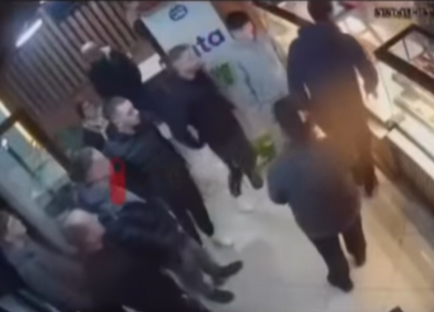 Eskalon situata në Podujevë, kërset boksi në një furrë buke