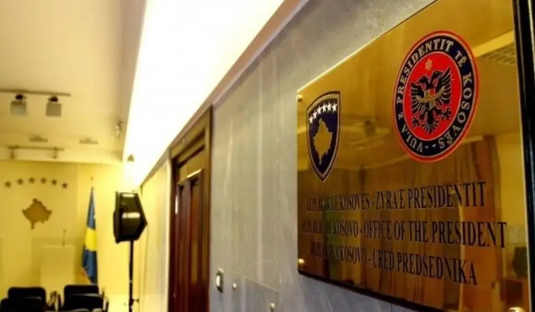 Dekreti për shpërndarjen e Kuvendit, Presidenca del me njoftim