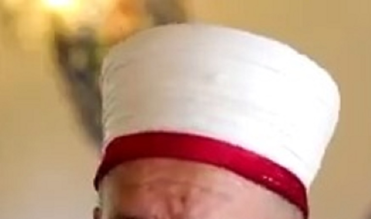 Vdes imami i njohur kosovar